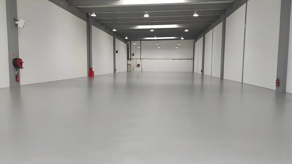 Bureau dans Tremblay-en-France à louer - Photo intérieure – Image 3 sur 10