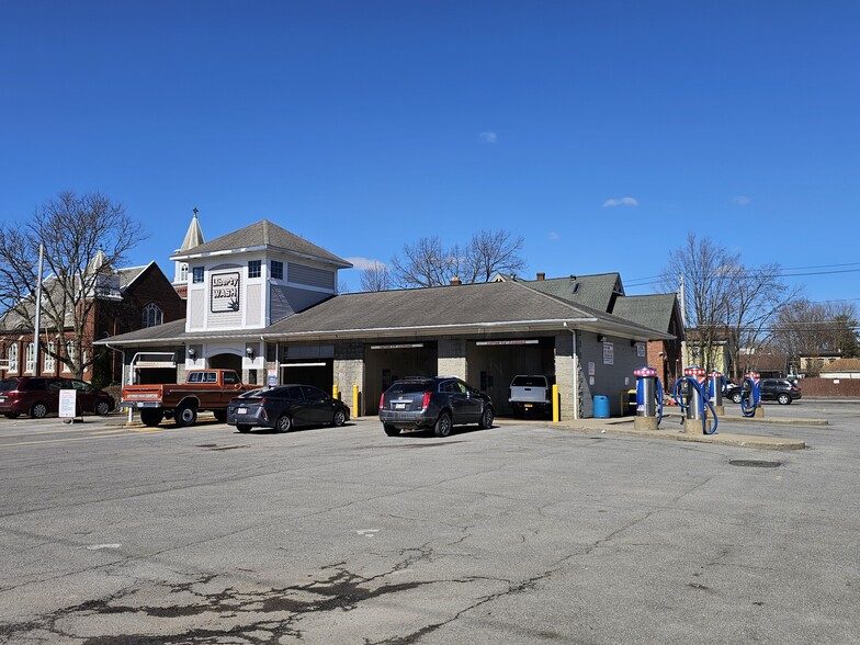 316 W Liberty St, Rome, NY à vendre - Photo de l’immeuble – Image 3 sur 17