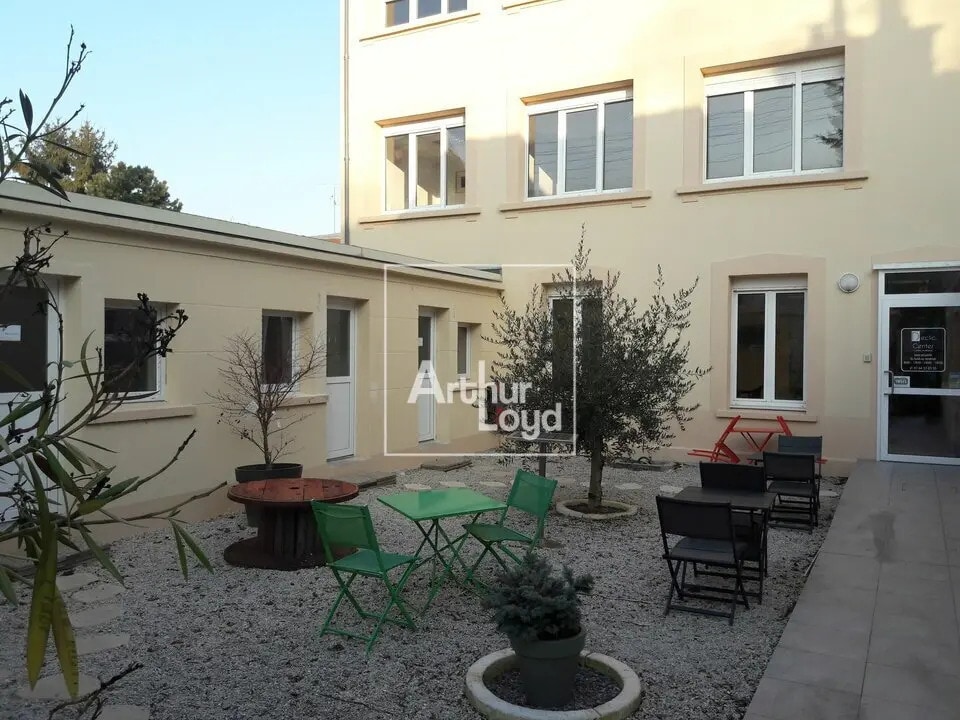 Bureau dans Melun à vendre Photo principale– Image 1 sur 4