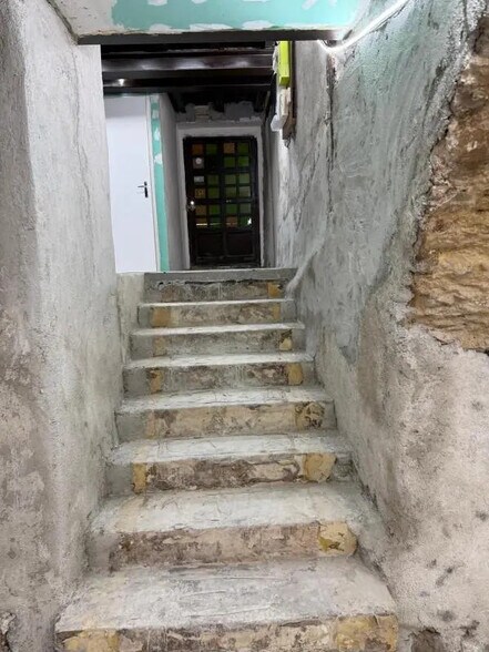 Local commercial dans Cannes à louer - Photo de l’immeuble – Image 3 sur 10