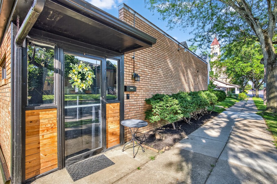 1321 1st Ave, Middletown, OH à vendre - Photo de l’immeuble – Image 2 sur 32