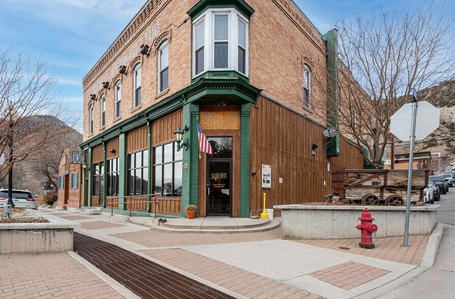 502 Main Street, New Castle, CO à vendre - Photo de l’immeuble – Image 3 sur 19