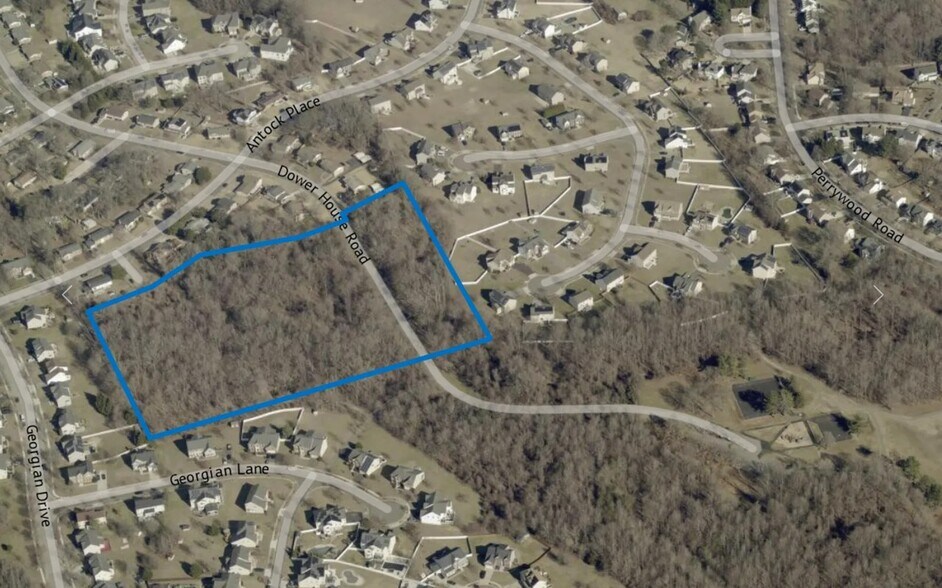 1 Dower House Rd, Upper Marlboro, MD à vendre - Photo principale – Image 1 sur 6