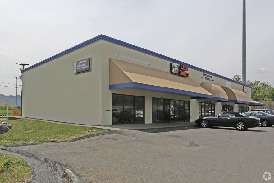 802 Stonegate Rd, Kingsport, TN à louer - Photo de l’immeuble – Image 2 sur 5