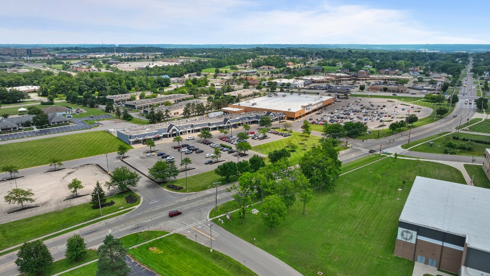1244 W Kemper Rd, Cincinnati, OH à louer - Aérien – Image 3 sur 5