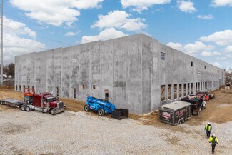 Plus de détails pour 130 S Fairview Rd, Crum Lynne, PA - Industriel/Logistique à louer