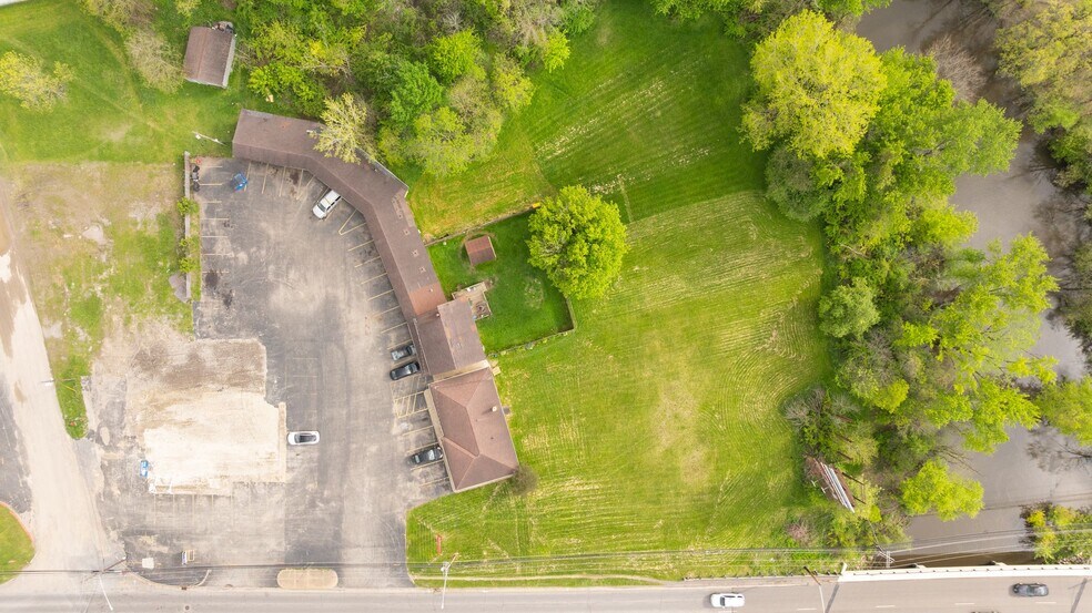 5318 Youngstown Warren Rd, Niles, OH à vendre - Photo de l’immeuble – Image 3 sur 44
