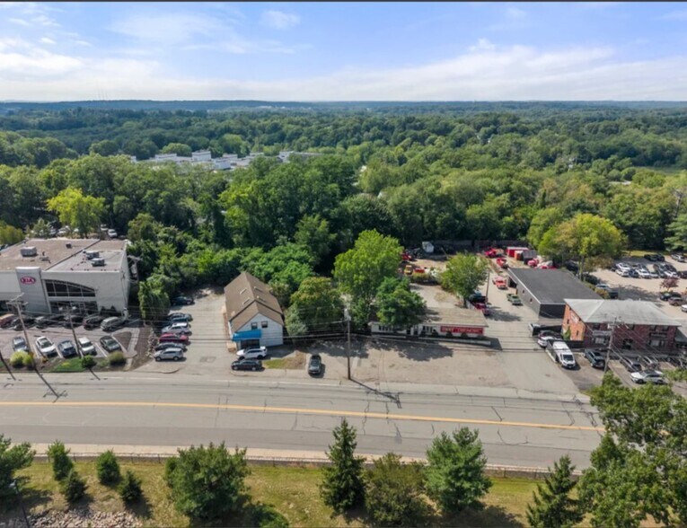 95-97 Cambridge Street portefeuille de 2 biens à vendre sur LoopNet.fr - Photo de l’immeuble – Image 1 sur 16