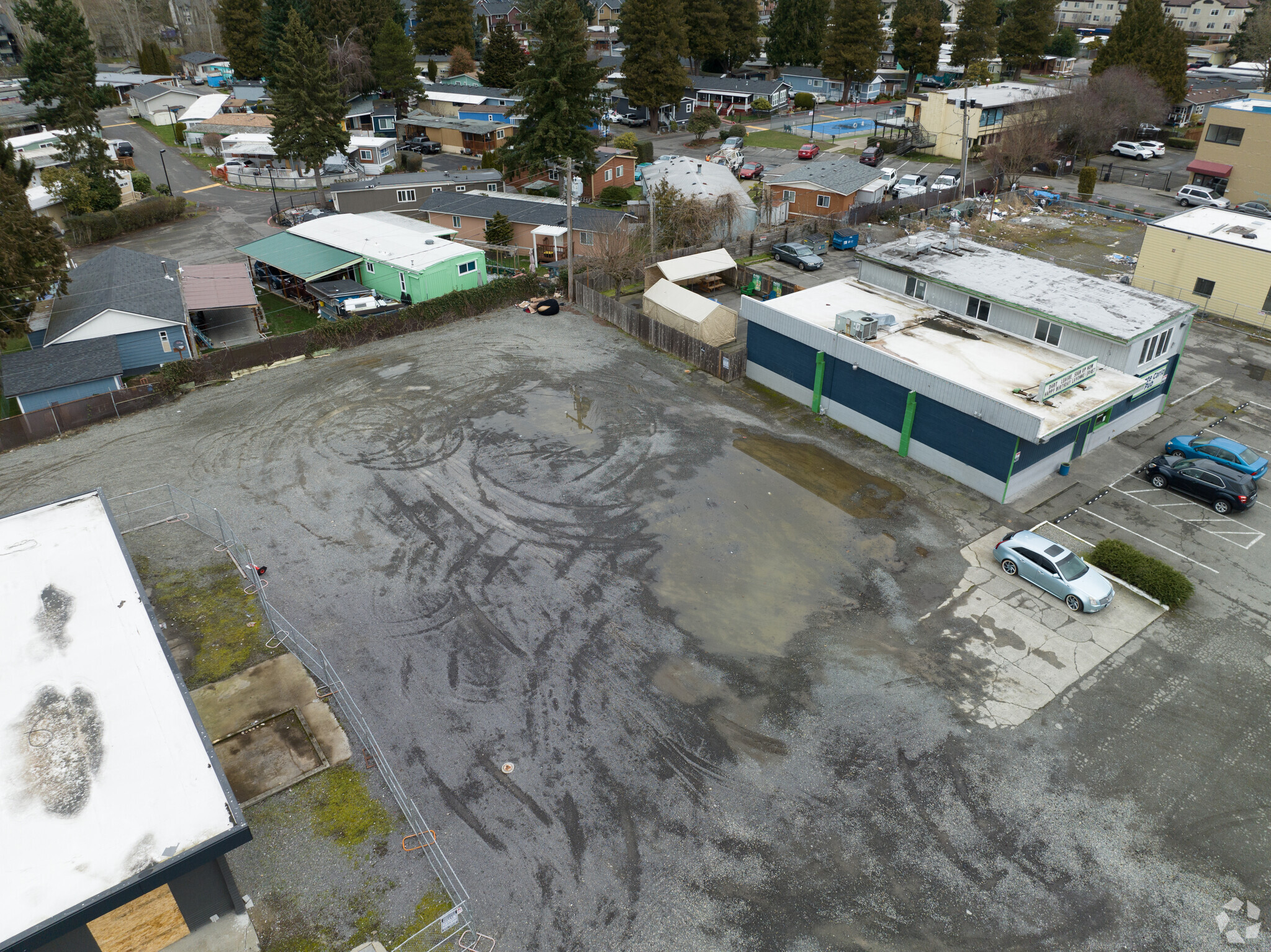 1617 W Meeker St, Kent, WA à vendre Photo principale– Image 1 sur 2
