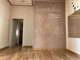 Plus de détails pour Local commercial à louer