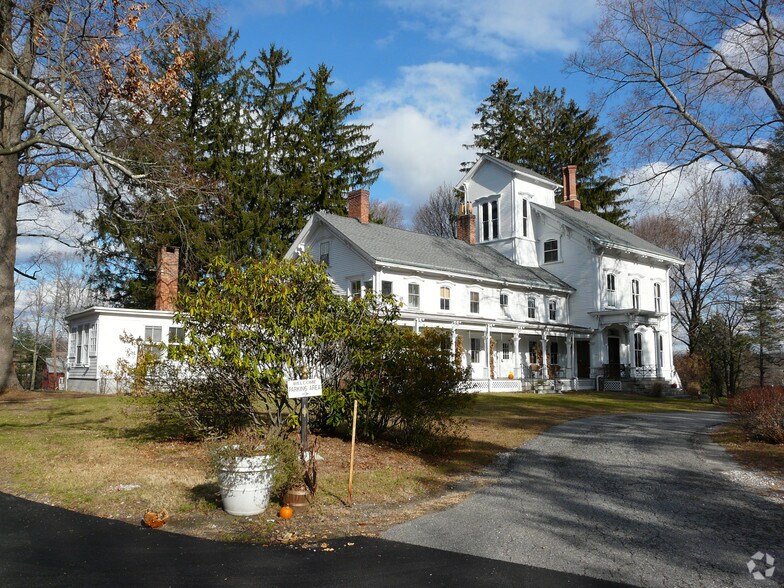 368 Underhill Ave, Yorktown Heights, NY à louer - Photo principale – Image 1 sur 31