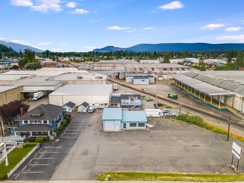 360 S Burlington Blvd, Burlington, WA à louer - Aérien – Image 3 sur 17
