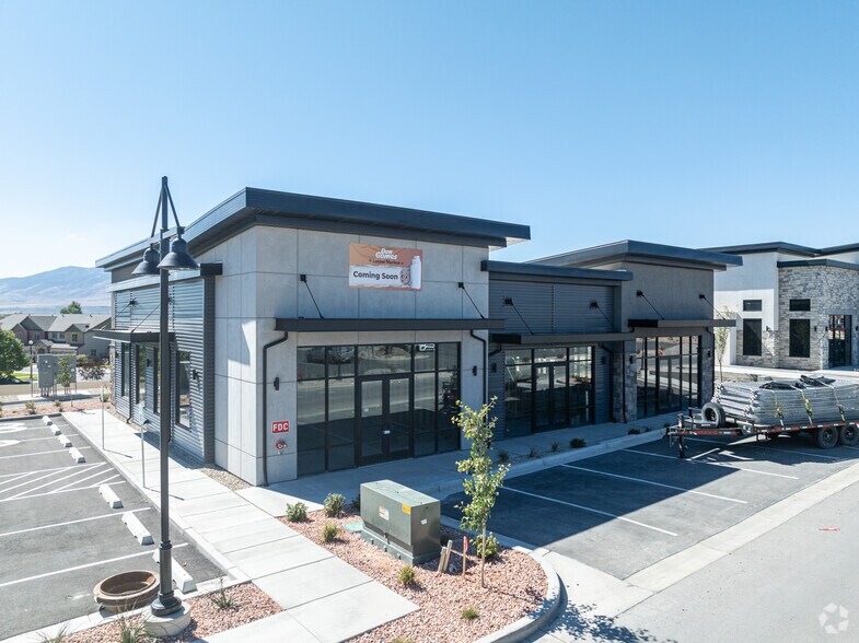 Steele Ridge Retail Center portefeuille de 9 biens à vendre sur LoopNet.fr - Photo de l’immeuble – Image 3 sur 29