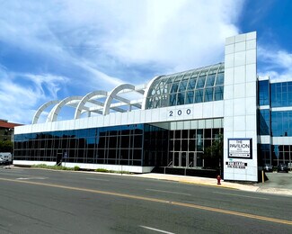 Plus de détails pour 200 Old Country Rd, Mineola, NY - Différents types d’espaces à louer