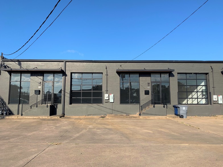 4829 Gretna St, Dallas, TX à louer - Photo principale – Image 1 sur 30