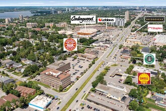 2255 Carling Ave, Ottawa, ON à louer Photo intérieure– Image 2 sur 6