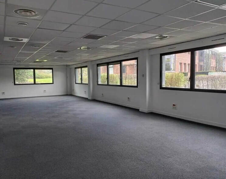 Bureau dans VILLENEUVE-D'ASCQ à louer - Photo intérieure – Image 3 sur 8