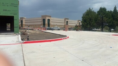 900 E Ralph Hall Pky, Rockwall, TX à louer - Vidéo sur l’annonce professionnelle