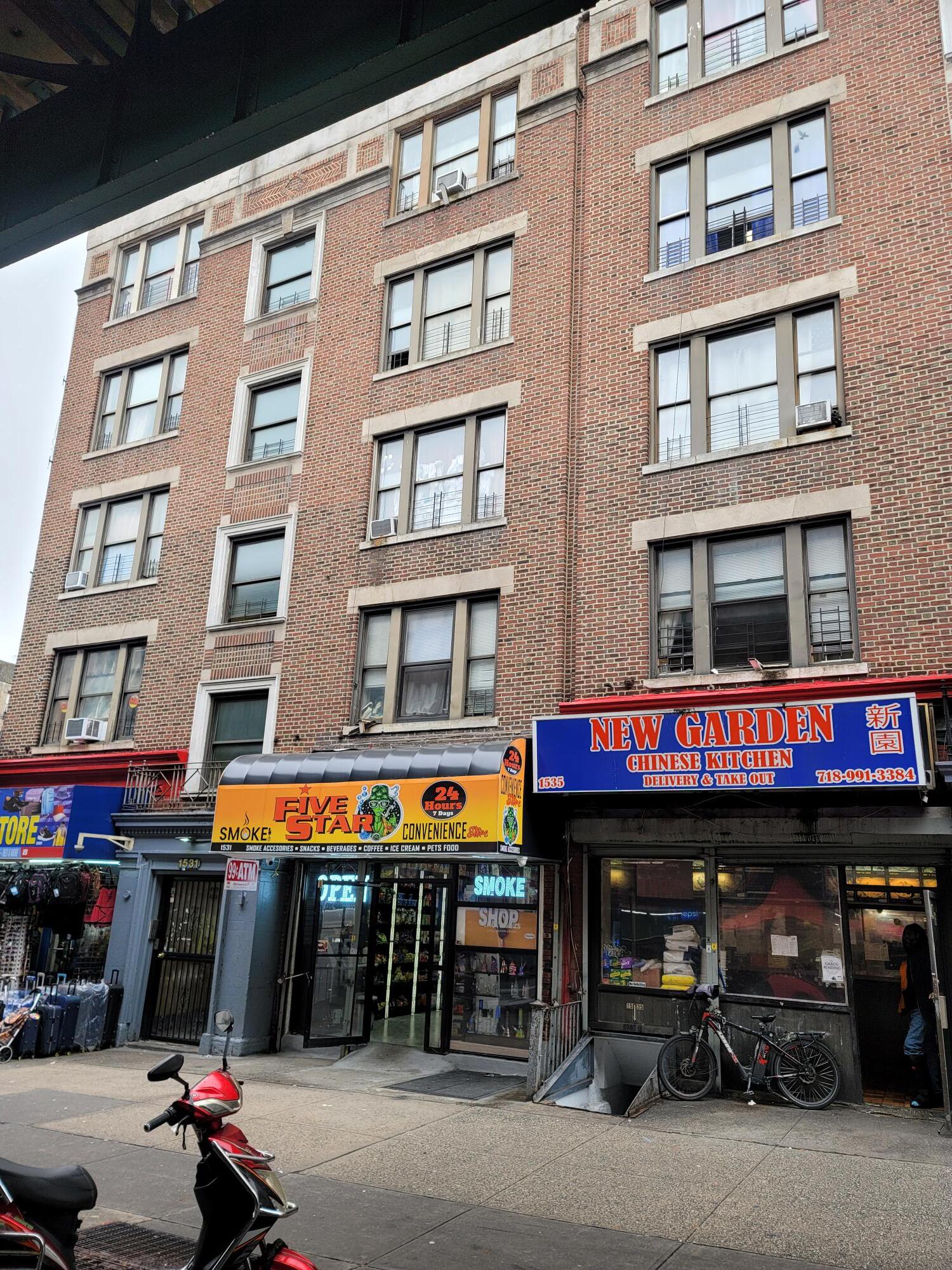 1535 Westchester Ave, Bronx, NY à vendre Photo de l’immeuble– Image 1 sur 9