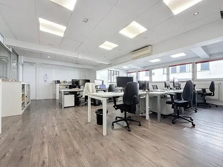 Bureau dans Paris à louer - Photo de l’immeuble – Image 2 sur 22
