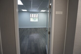 2520-2650 N University Dr, Sunrise, FL à louer Photo intérieure– Image 1 sur 1