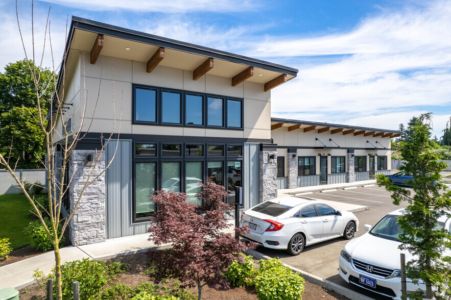 12421 State Ave, Marysville, WA à louer - Photo principale – Image 1 sur 16