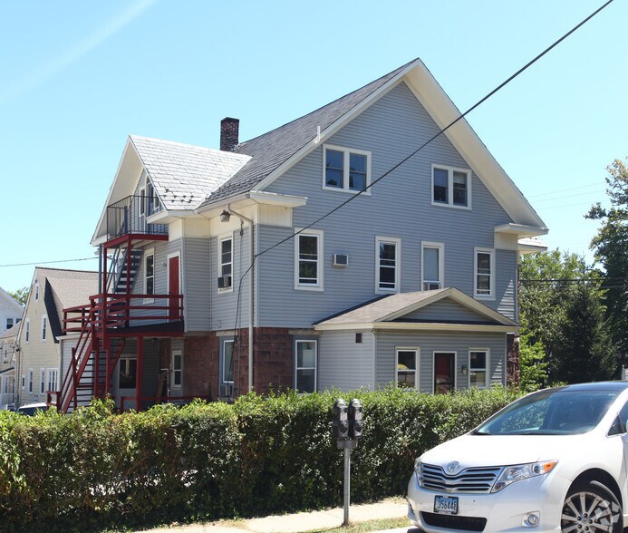 312 W Chesapeake Ave, Towson, MD à vendre - Photo de l’immeuble – Image 2 sur 2