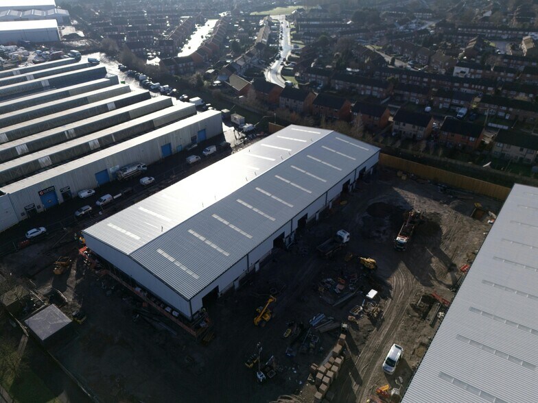Huyton Trade Park, Liverpool à louer - Photo de l’immeuble – Image 2 sur 15