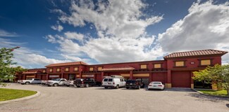 Plus de détails pour 422 SW 2nd Ter, Cape Coral, FL - Local d'activités à louer