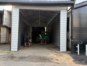 116 Campbell Ave, Staten Island, NY à louer Photo intérieure– Image 2 sur 13