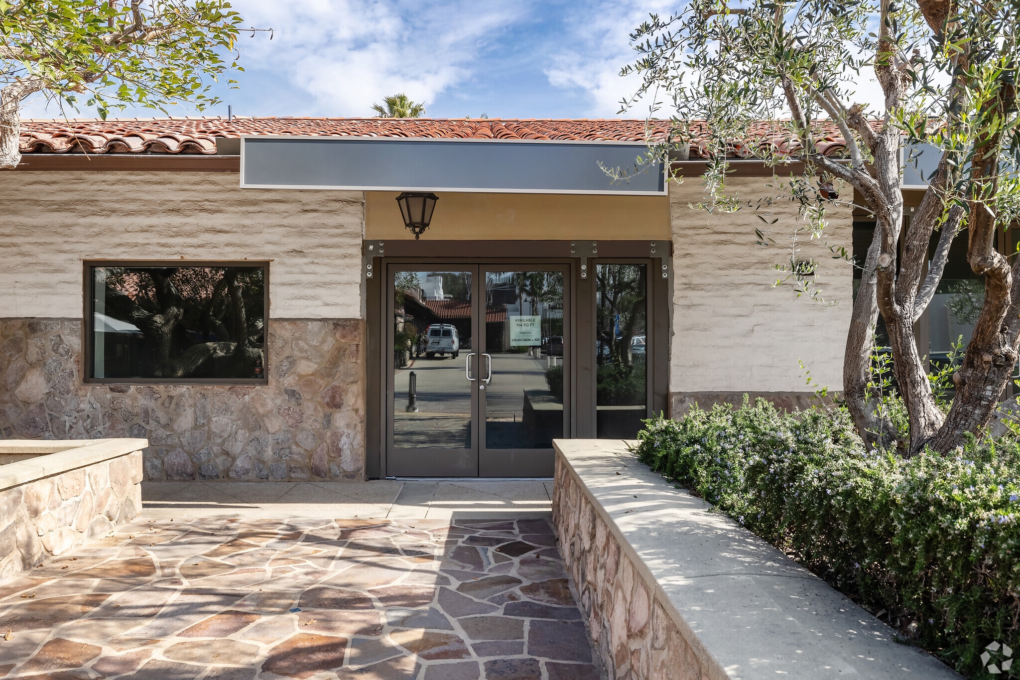 29169-29211 Heathercliff Rd, Malibu, CA à louer Photo de l’immeuble– Image 1 sur 2