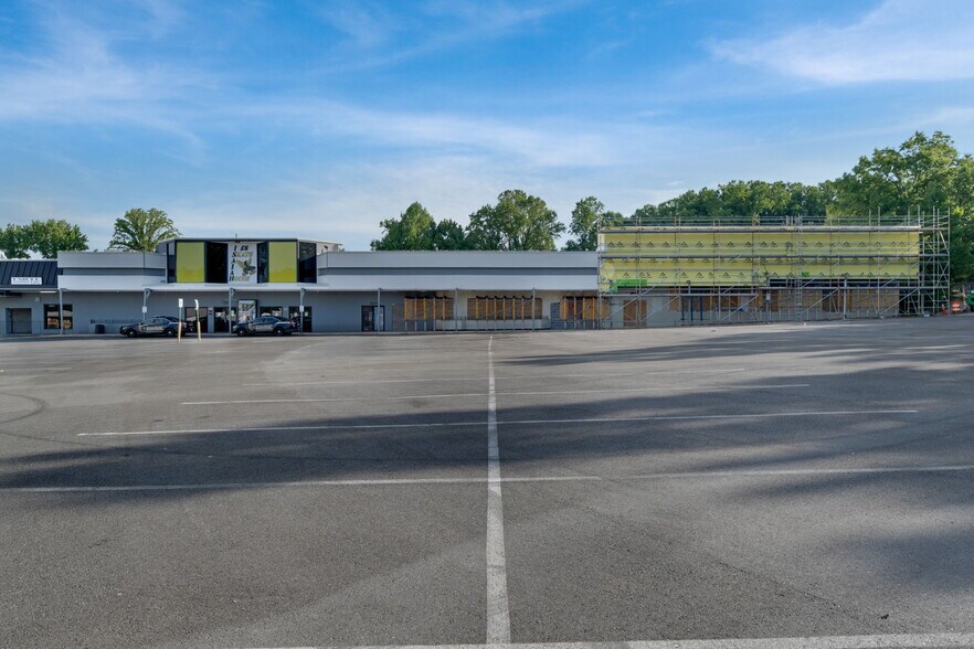 3100 Branch Ave, Temple Hills, MD à louer - Photo de l’immeuble – Image 1 sur 15
