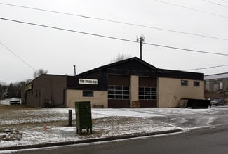 Plus de détails pour 60 Industrial Pky N, Aurora, ON - Industriel/Logistique à vendre