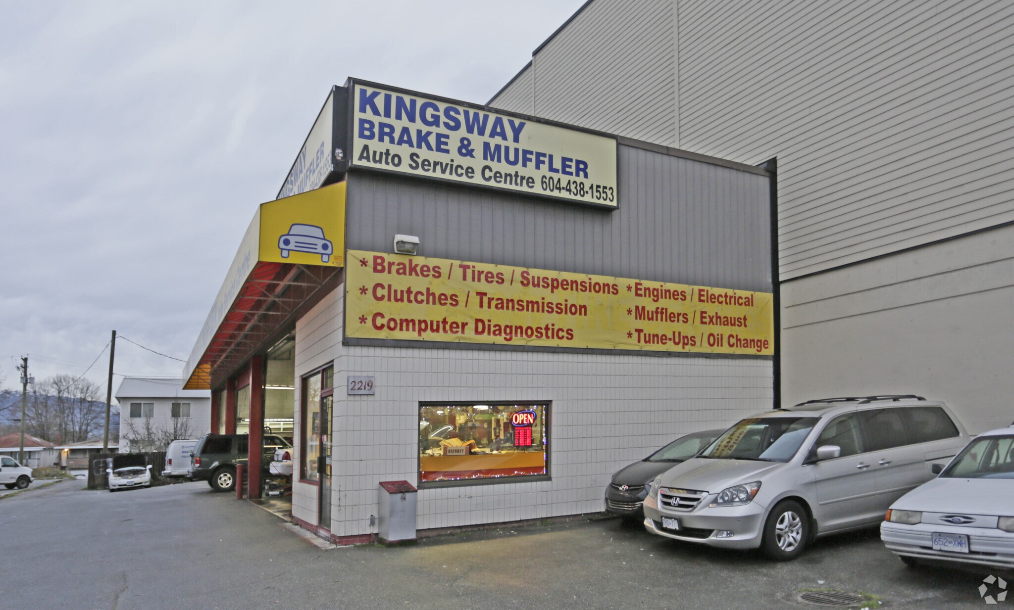 2219 Kingsway, Vancouver, BC à vendre Photo principale– Image 1 sur 7