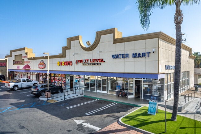 Plus de détails pour 2218-2298 S Garey Ave, Pomona, CA - Bureau/Local commercial, Local commercial à louer