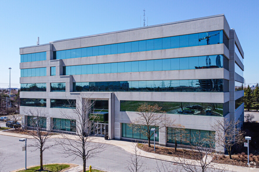 1900 City Park Dr, Ottawa, ON à louer - Photo de l’immeuble – Image 1 sur 6