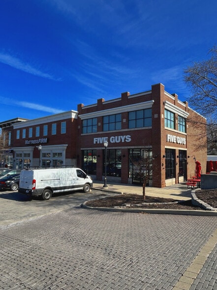 8135-8165 Calumet Ave, Munster, IN à louer - Photo de l’immeuble – Image 2 sur 10