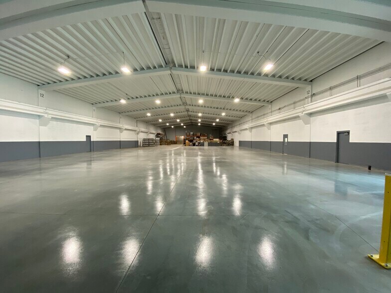 53 Ayer Rd, Littleton, MA à louer - Photo intérieure – Image 2 sur 14