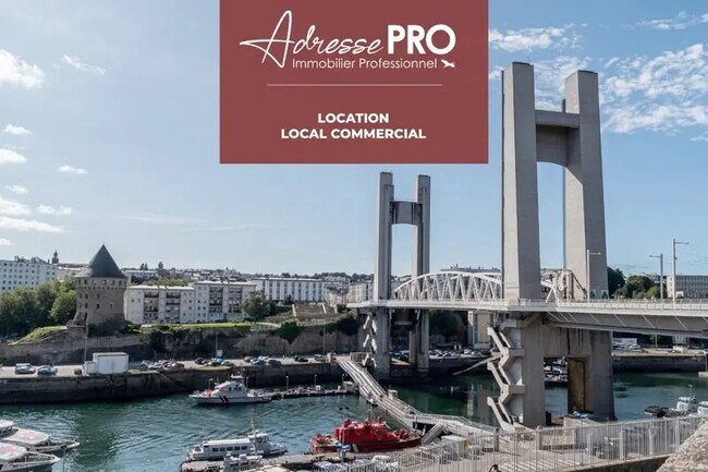 Plus de détails pour Local commercial à louer