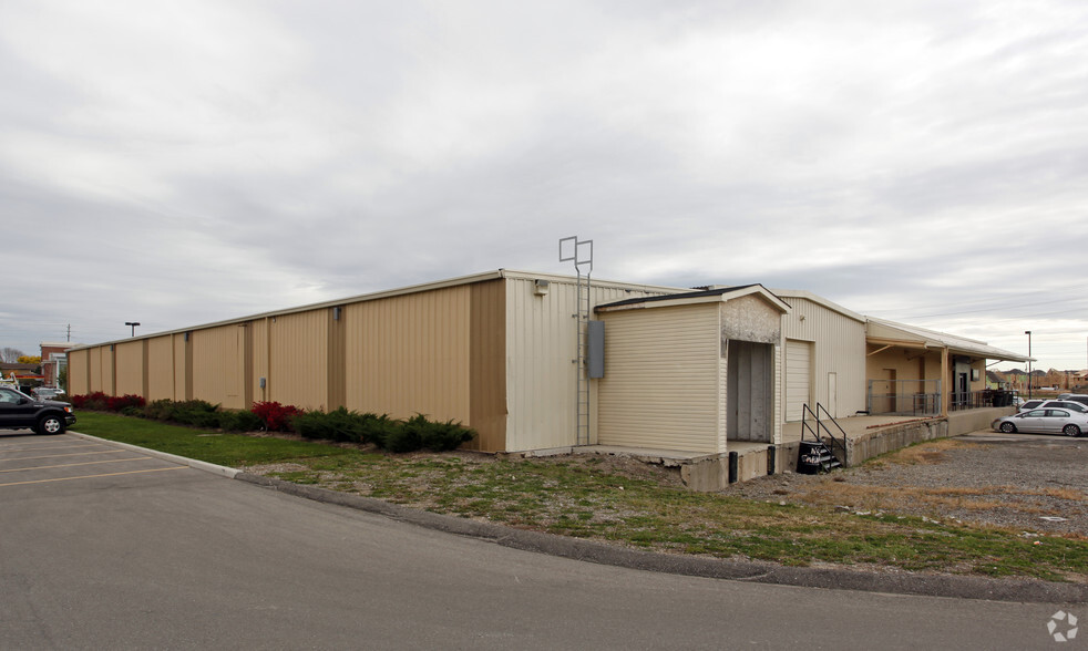 6901 Derry Rd W, Milton, ON à louer - Photo de l’immeuble – Image 2 sur 2