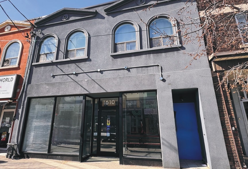 1610 Gerrard St, Toronto, ON à louer - Photo de l’immeuble – Image 2 sur 7