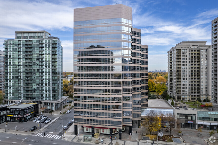 5255 Yonge St, Toronto, ON à louer - Photo de l’immeuble – Image 2 sur 5