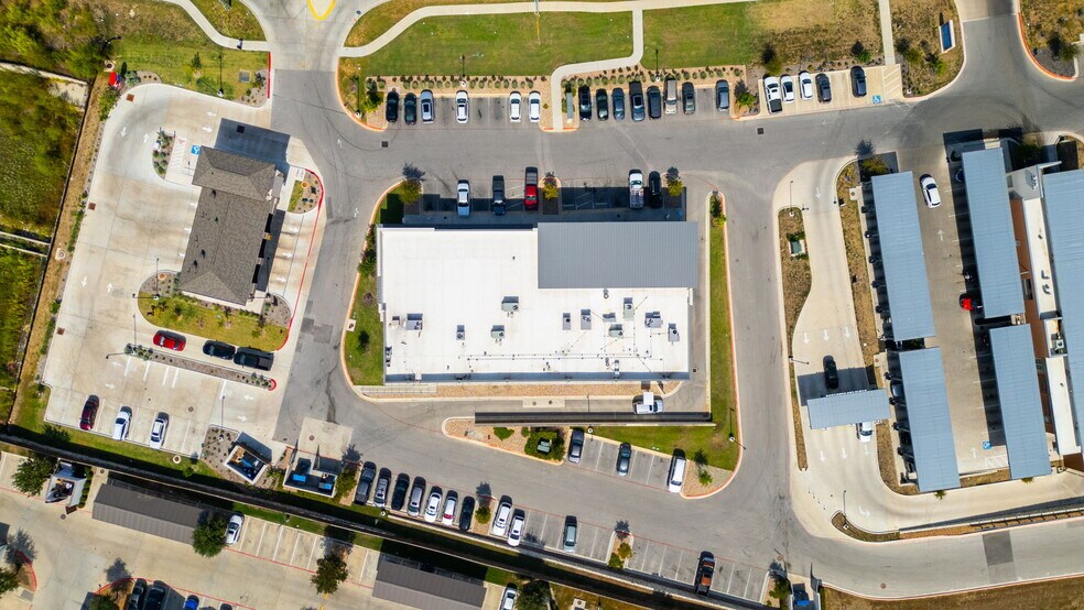 635 University Blvd, Round Rock, TX à vendre - Photo de l’immeuble – Image 3 sur 6