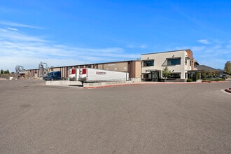 848 S 2000 W, Syracuse, UT à louer Photo intérieure– Image 2 sur 22