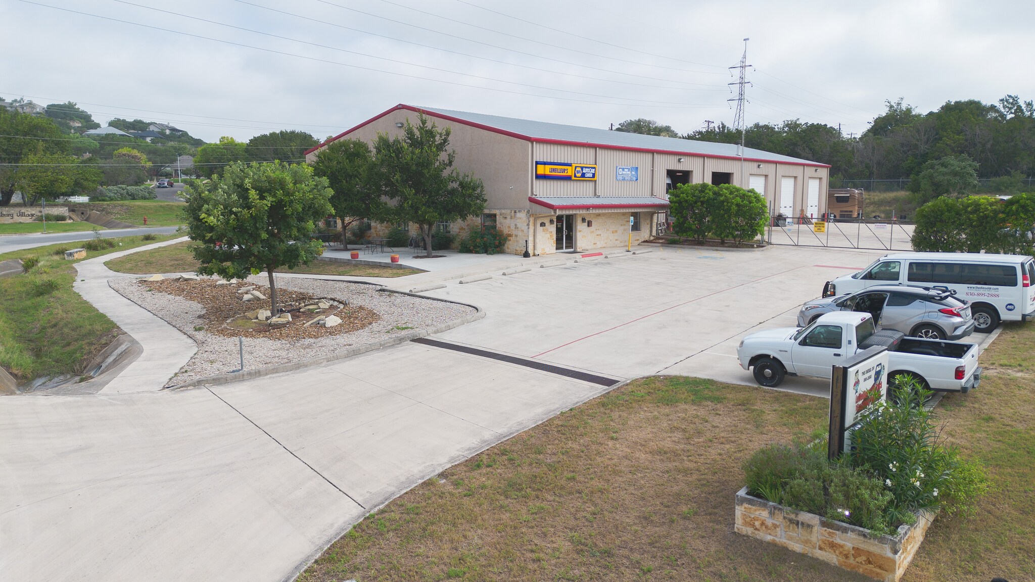 500 Yorktown Blvd, Kerrville, TX à vendre Photo principale– Image 1 sur 12