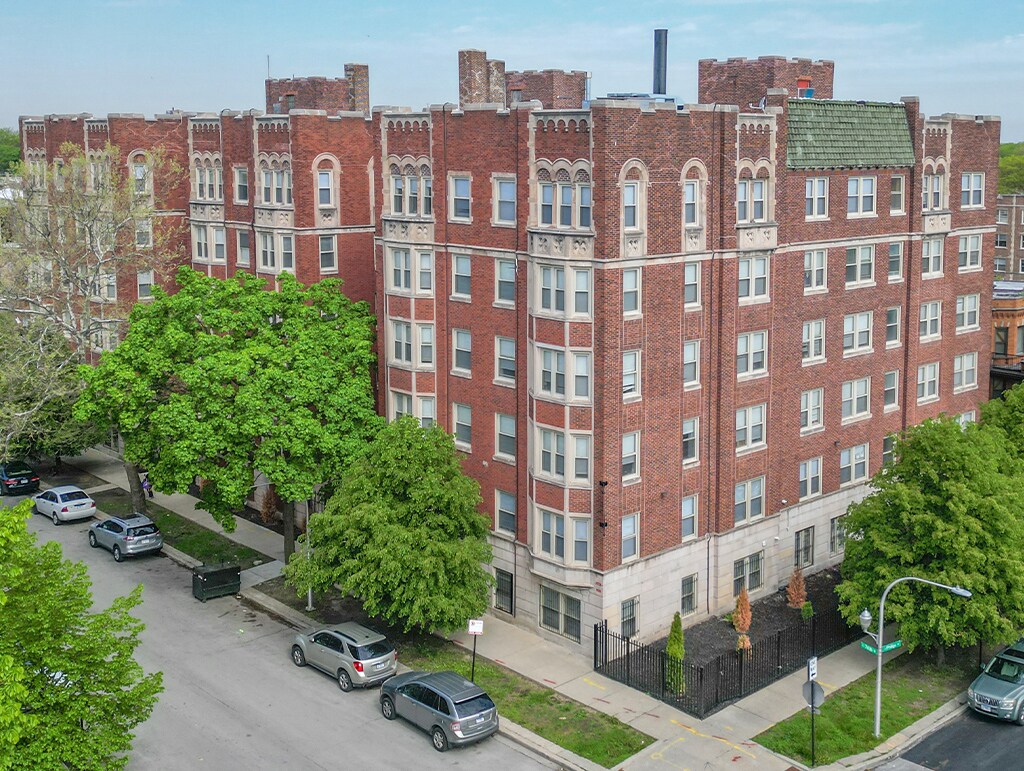 7350 S Phillips Ave, Chicago, IL à vendre Photo de l’immeuble– Image 1 sur 13