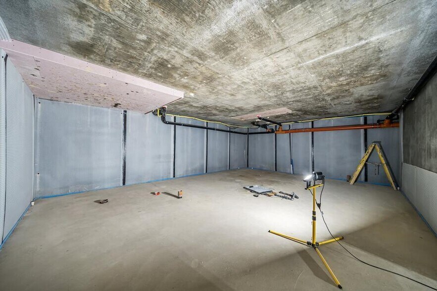 299 Manchester Rd, Londres à louer - Photo de l’immeuble – Image 3 sur 25