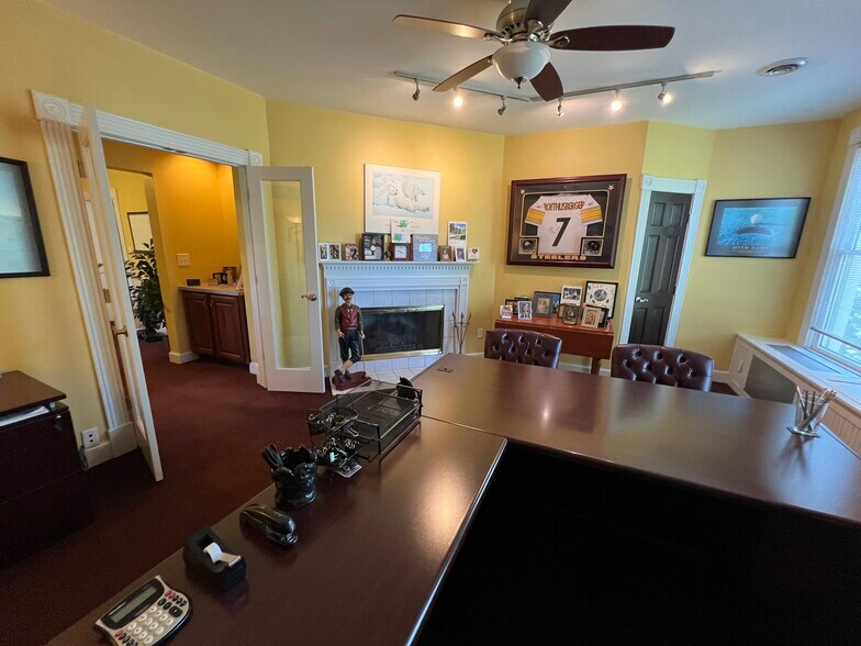 3415 Orchard Park Rd, Orchard Park, NY à vendre - Photo principale – Image 2 sur 5