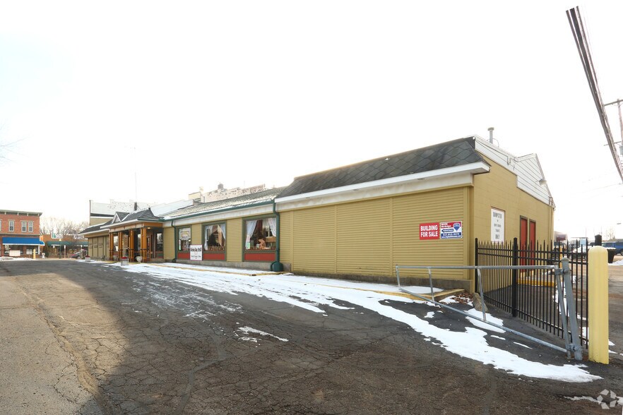 132 N Main St, Brooklyn, MI à vendre - Photo de l’immeuble – Image 3 sur 5