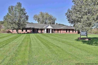 Plus de détails pour 451 Washington Avenue Ext, Saugerties, NY - Hôtellerie à vendre